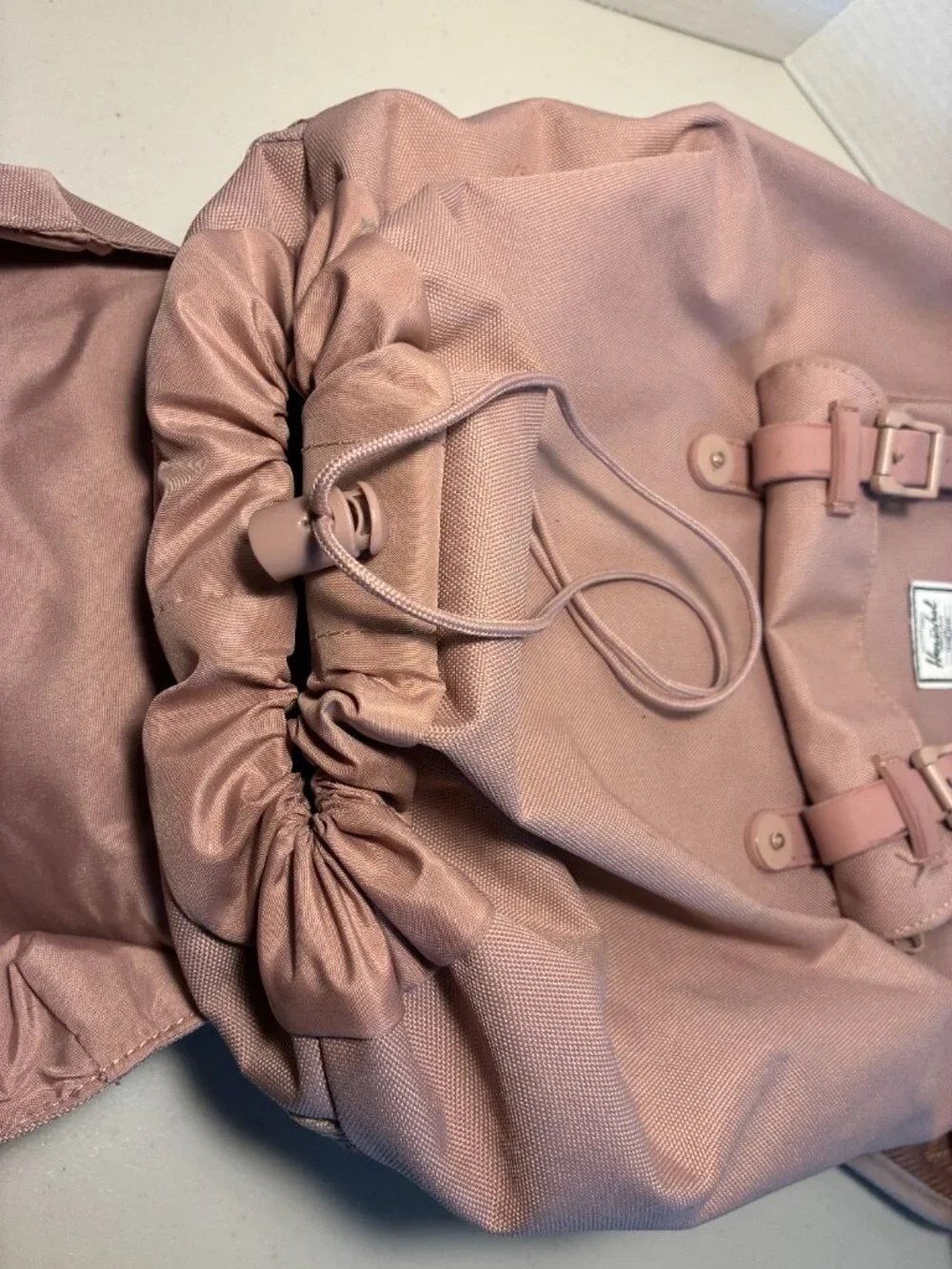 Herschel Supply Company dusty pink